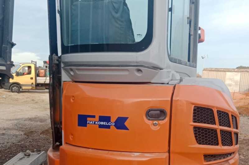 OmecoHub - Immagine FIAT KOBELCO E35.2SR